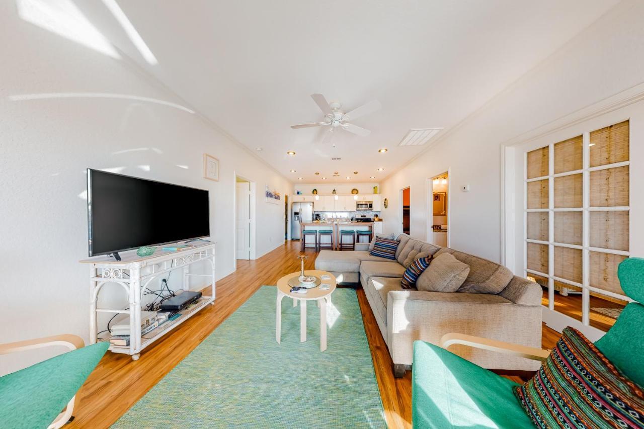 4 Palms Villa Bolivar Peninsula ภายนอก รูปภาพ