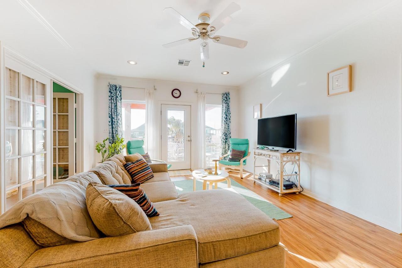 4 Palms Villa Bolivar Peninsula ภายนอก รูปภาพ