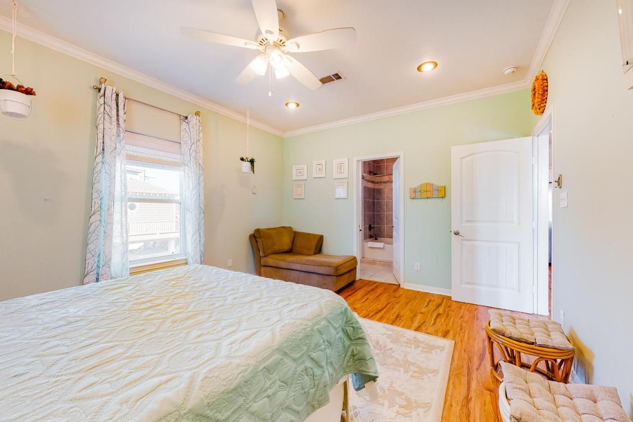 4 Palms Villa Bolivar Peninsula ภายนอก รูปภาพ