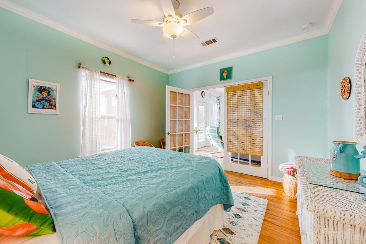 4 Palms Villa Bolivar Peninsula ภายนอก รูปภาพ