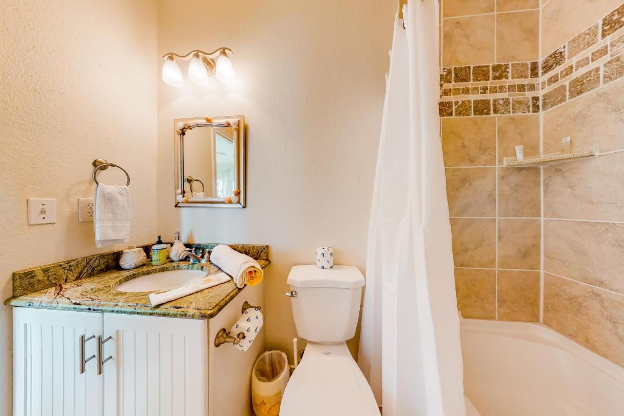 4 Palms Villa Bolivar Peninsula ภายนอก รูปภาพ