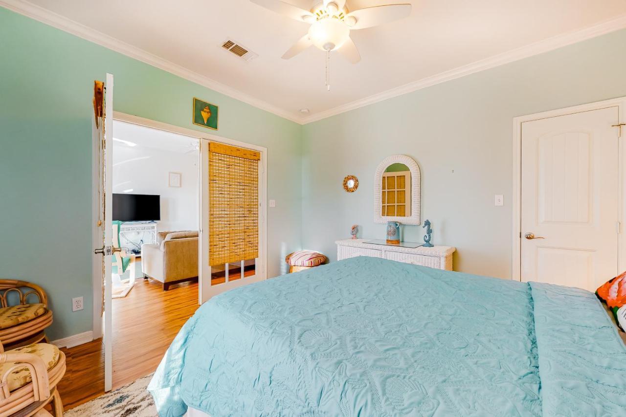4 Palms Villa Bolivar Peninsula ภายนอก รูปภาพ